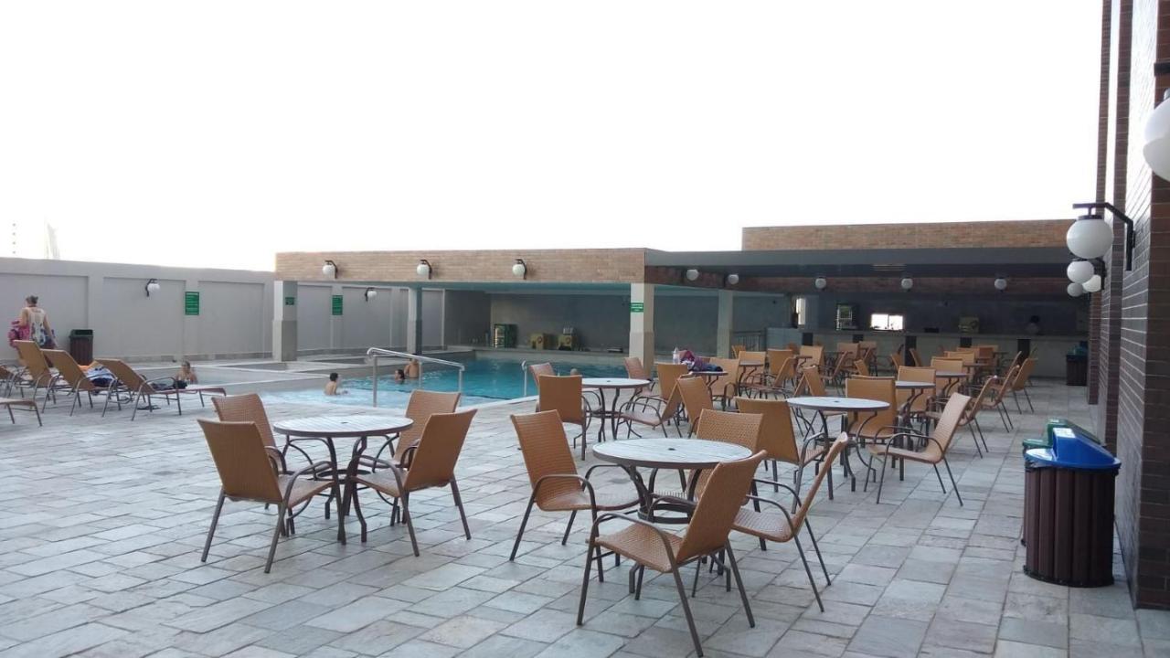 הוילה קאלדס נובאס Piazza Diroma מראה חיצוני תמונה